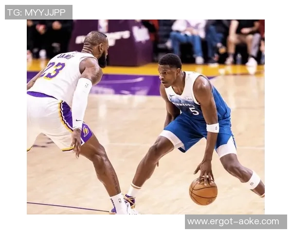 湖人16战12胜：超掘金升西部第二 东詹里三巨子合砍72+27+20